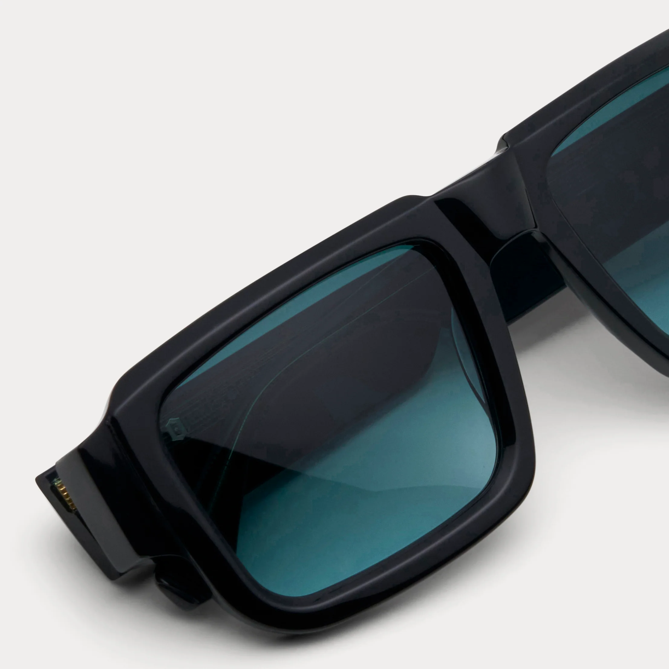 EMERALD CALIBER - Image 5